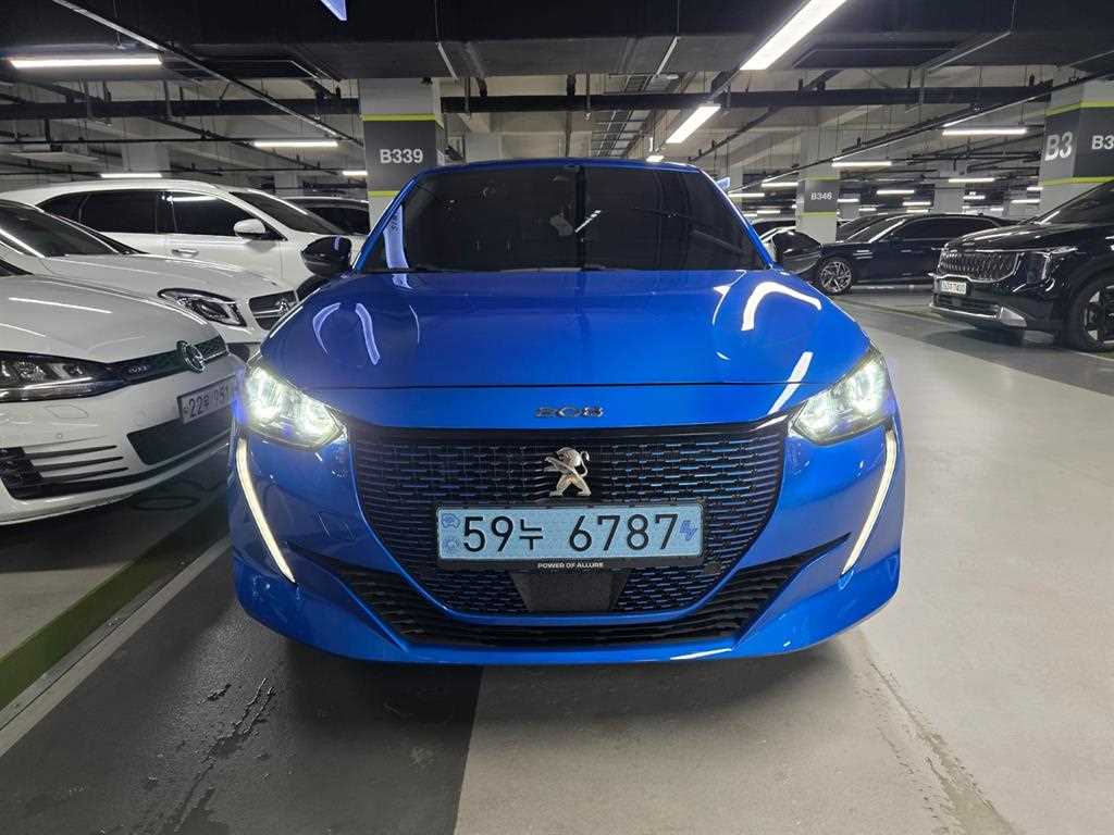 Peugeot 208