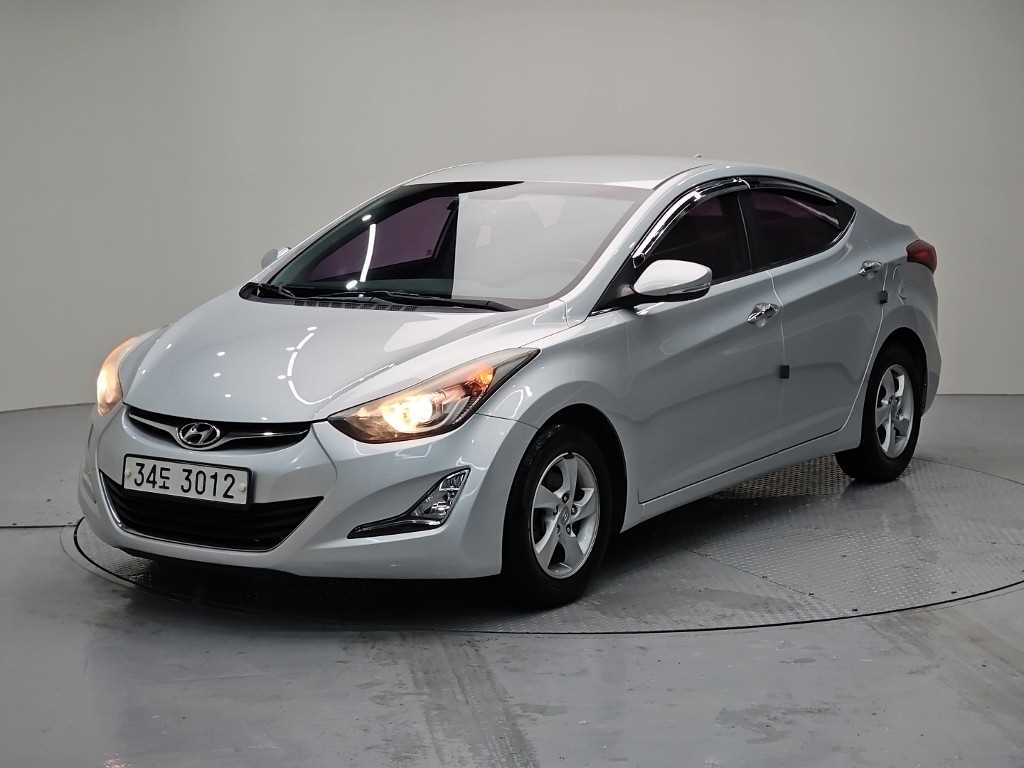 HYUNDAI Avante
