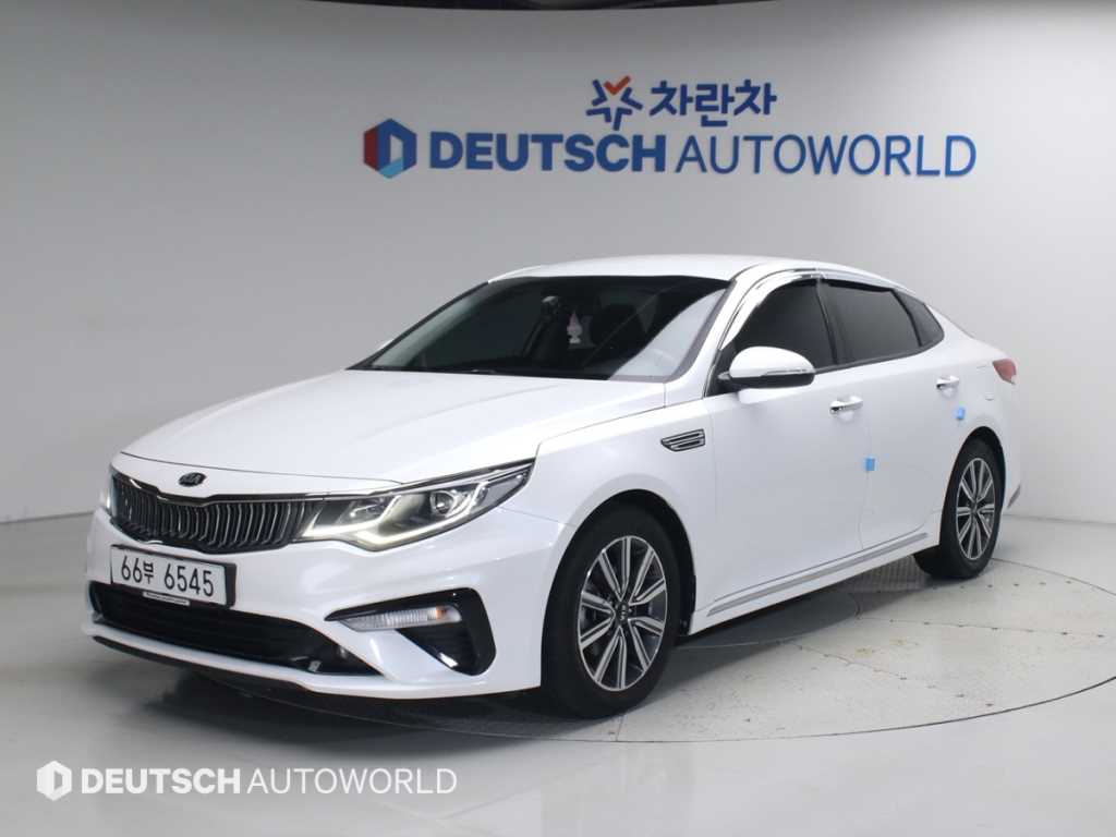 KIA K5 2019 — Zona Franca Iquique