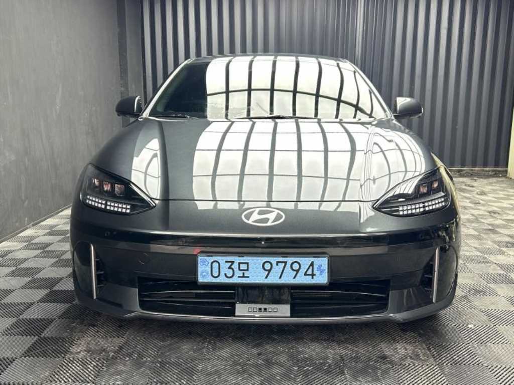 HYUNDAI Ioniq 6