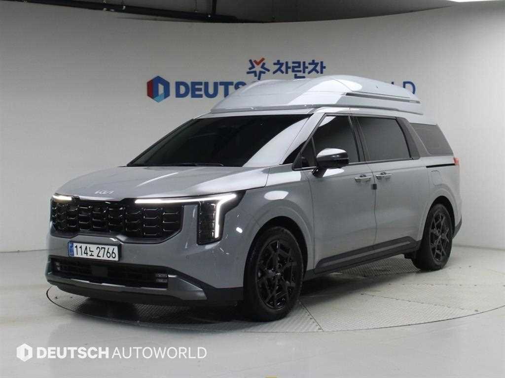 KIA Carnival 2024 — Zona Franca Iquique