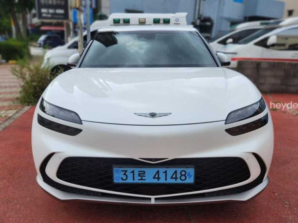 Genesis GV60