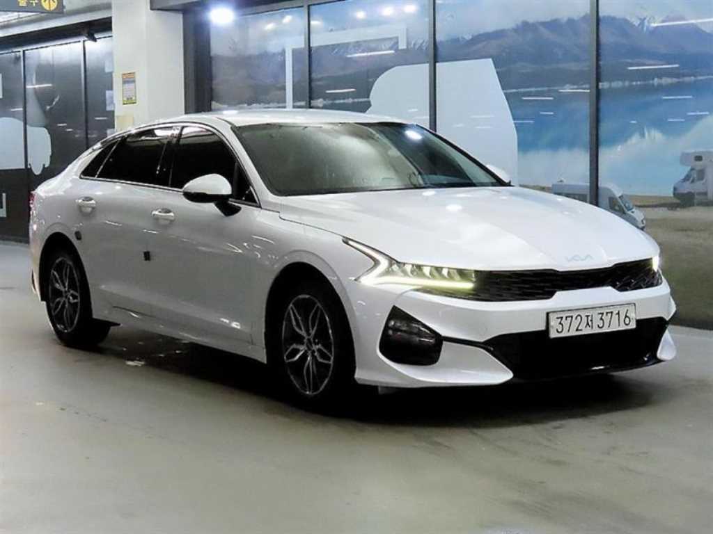KIA K5 2022 — Zona Franca Iquique