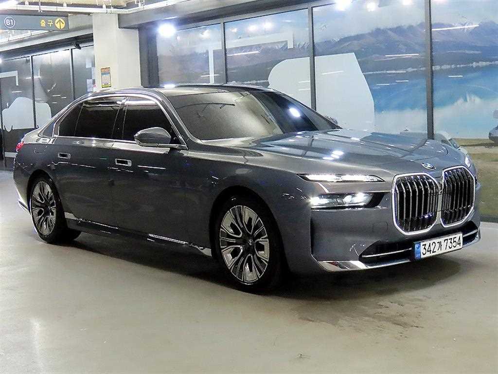 BMW 7 Series