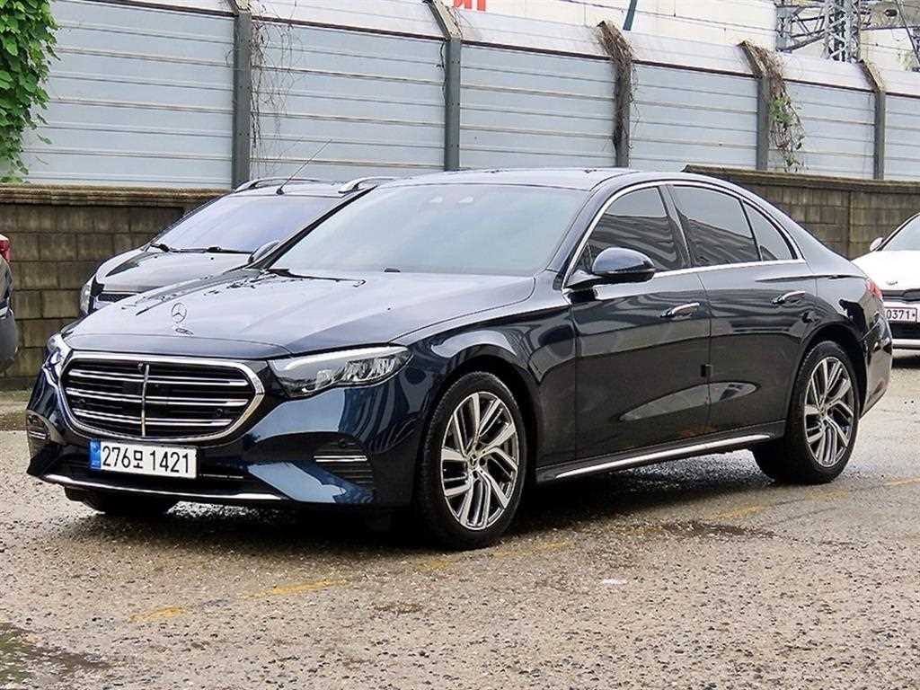 Mercedes Benz E class
