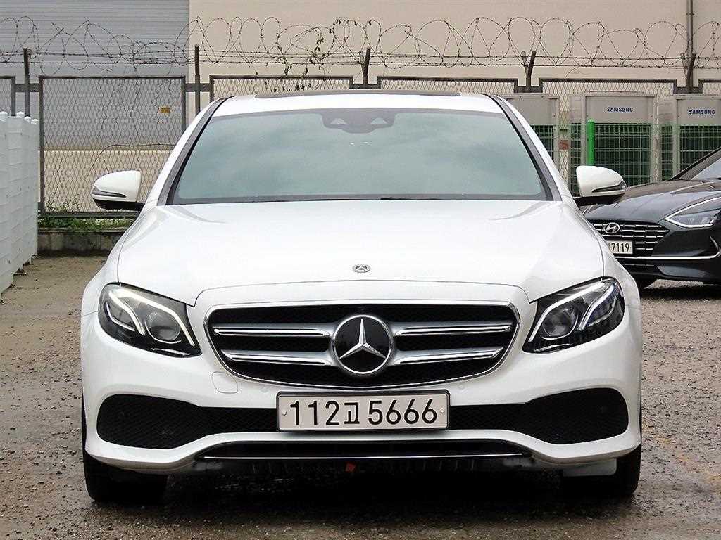 Mercedes Benz E class