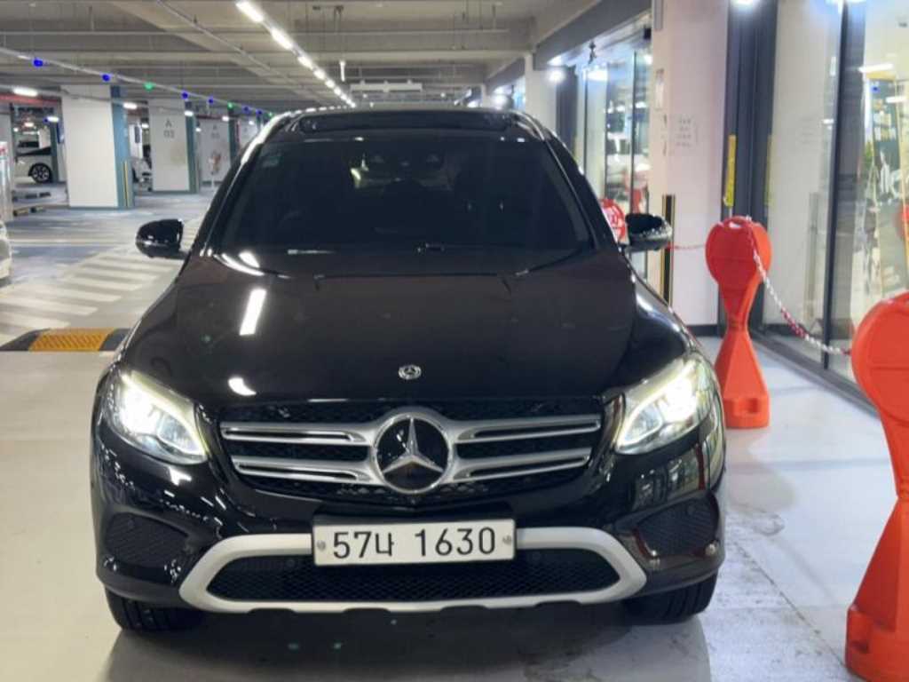 Mercedes Benz GLC Class
