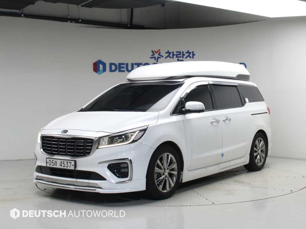 KIA Carnival 2018 — Zona Franca Iquique