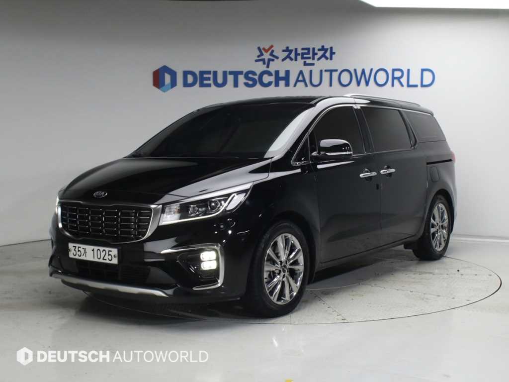 KIA Carnival 2018 — Zona Franca Iquique