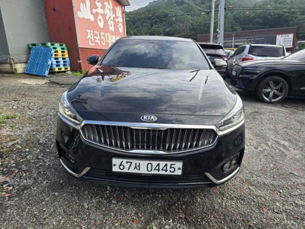 KIA K7 2016 — Zona Franca Iquique