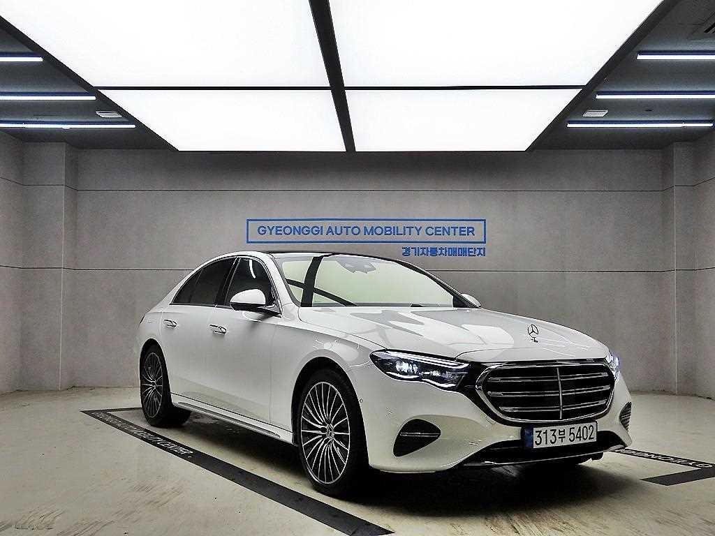 Mercedes Benz E class