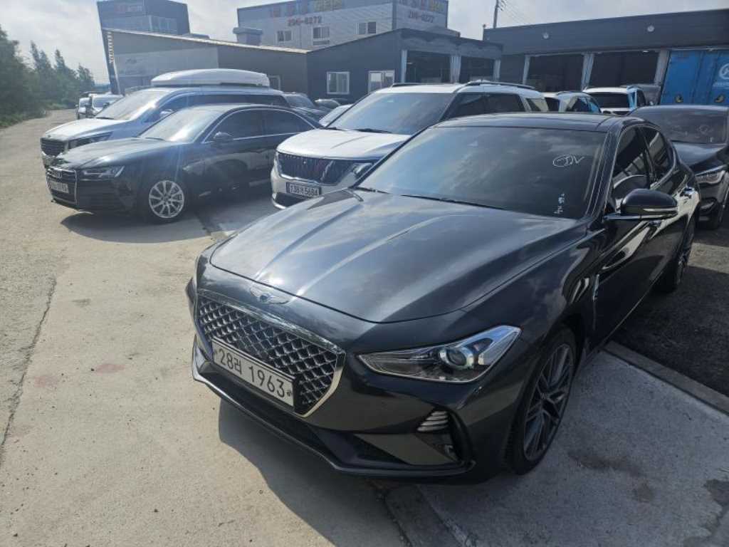 Genesis G70
