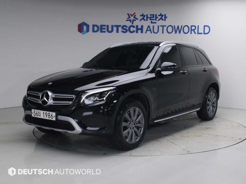 Mercedes Benz GLC Class