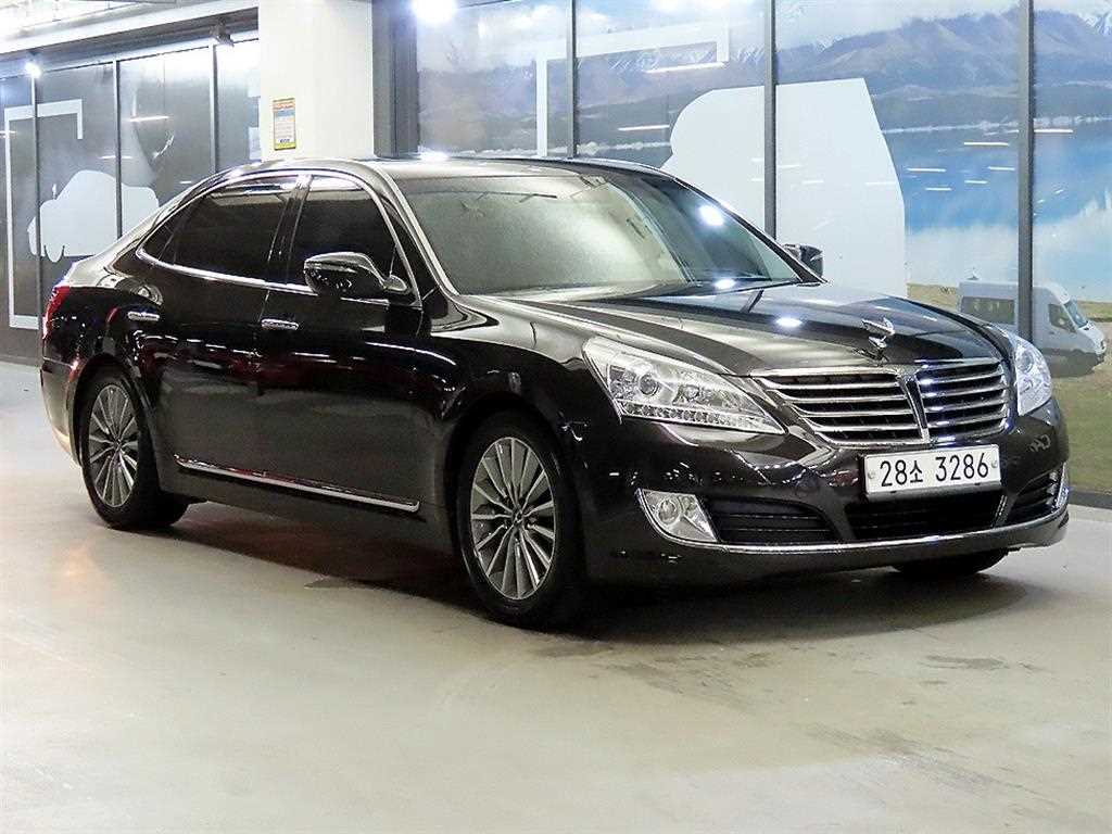 HYUNDAI Equus