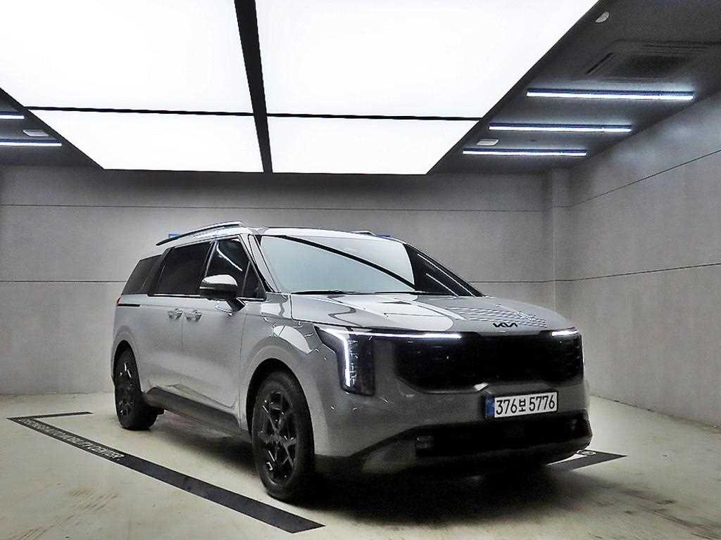 KIA Carnival 2026 — Zona Franca Iquique