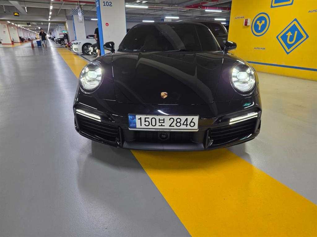 Porsche 911 2021 — Zona Franca Iquique