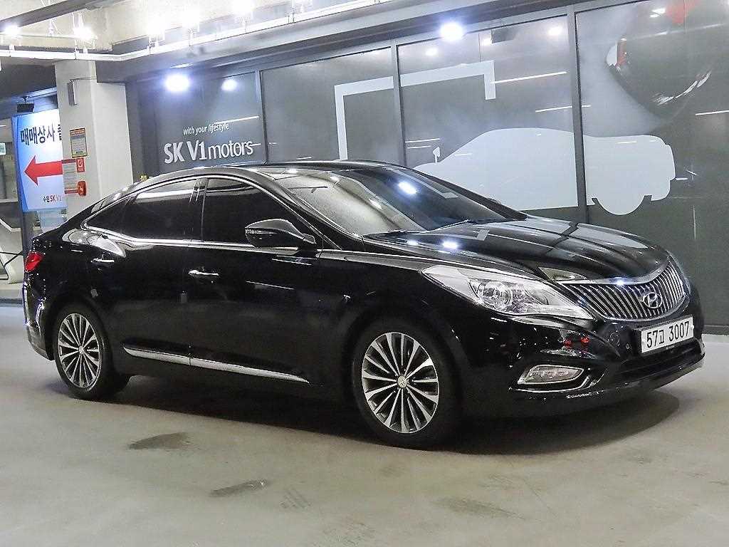 HYUNDAI Grandeur 2013 — Zona Franca Iquique