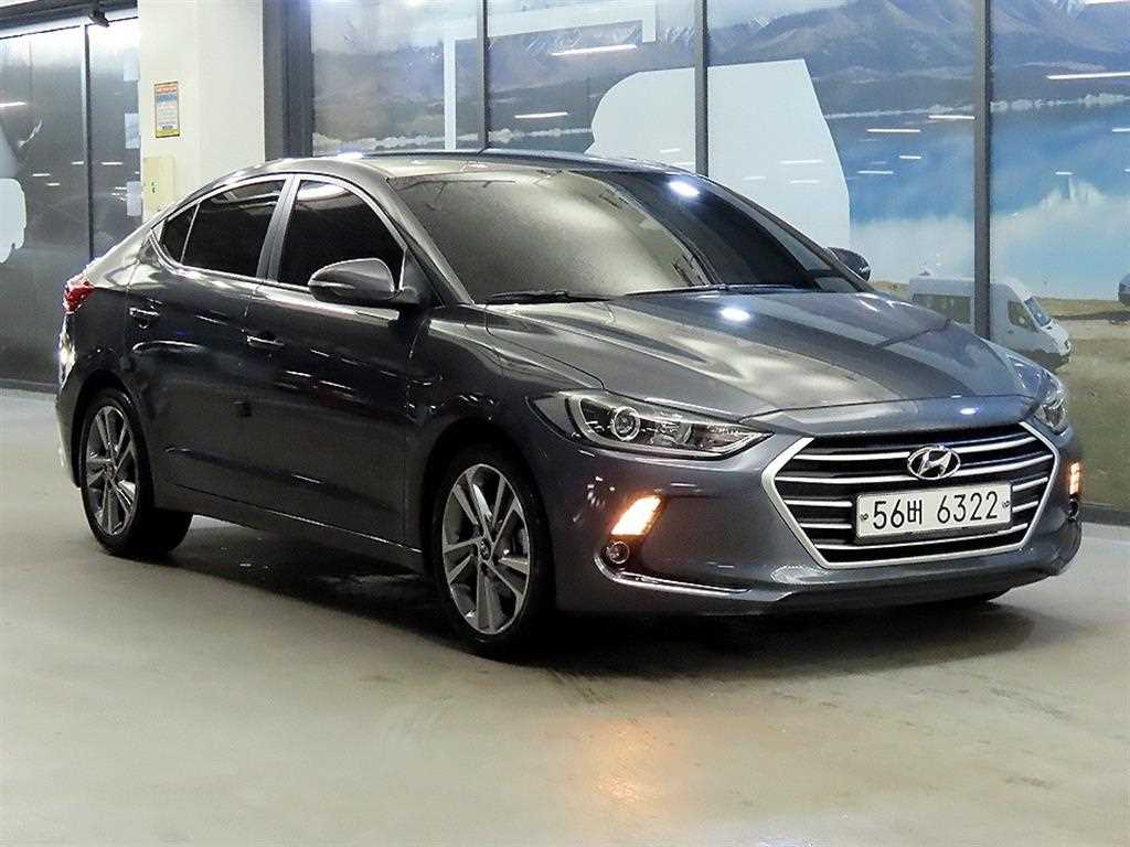 HYUNDAI Avante