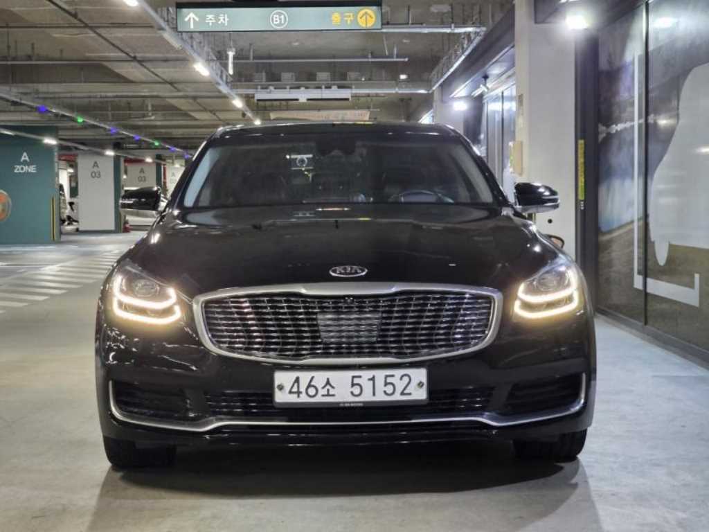 KIA K9
