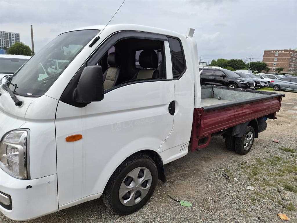 Small Truck Cargo (small) 2023 — Zona Franca Iquique