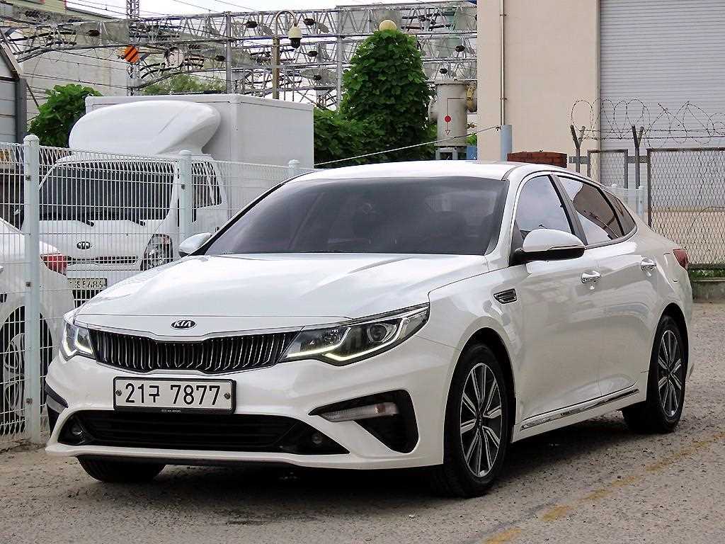 KIA K5 2018 — Zona Franca Iquique