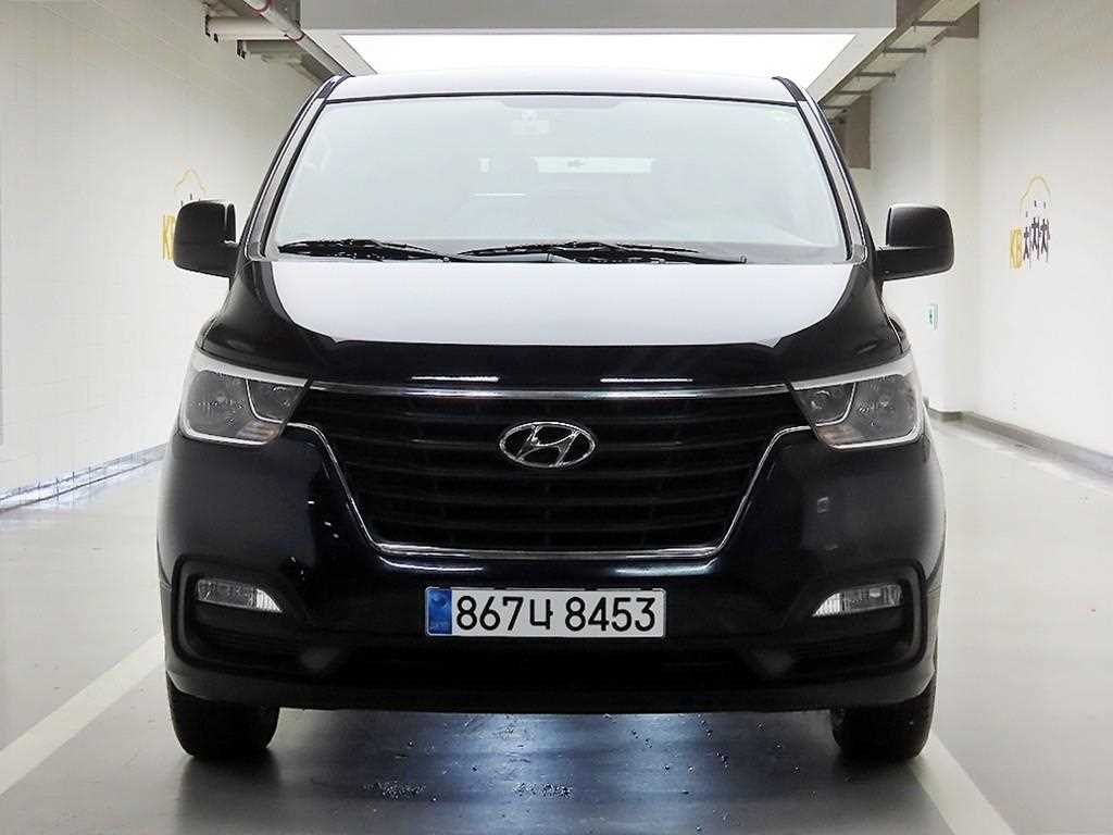 HYUNDAI Starex 2020