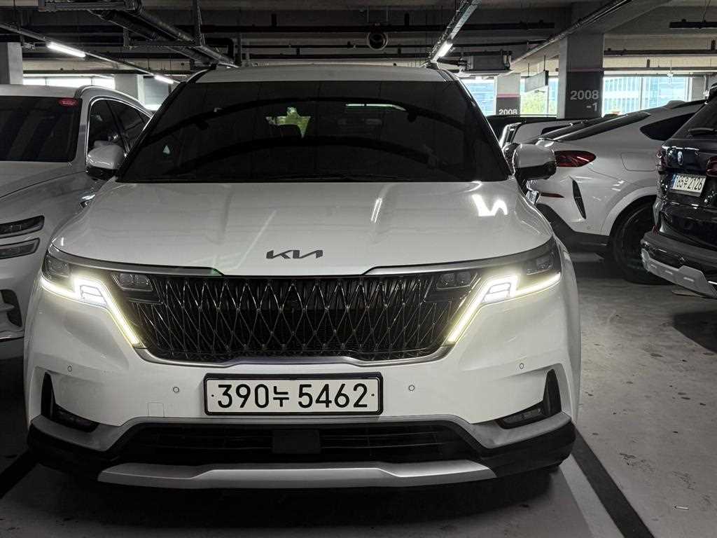 KIA Carnival 2022 — Zona Franca Iquique