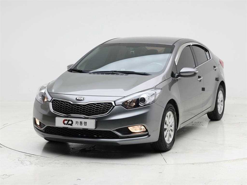 KIA K3 2015 — Zona Franca Iquique