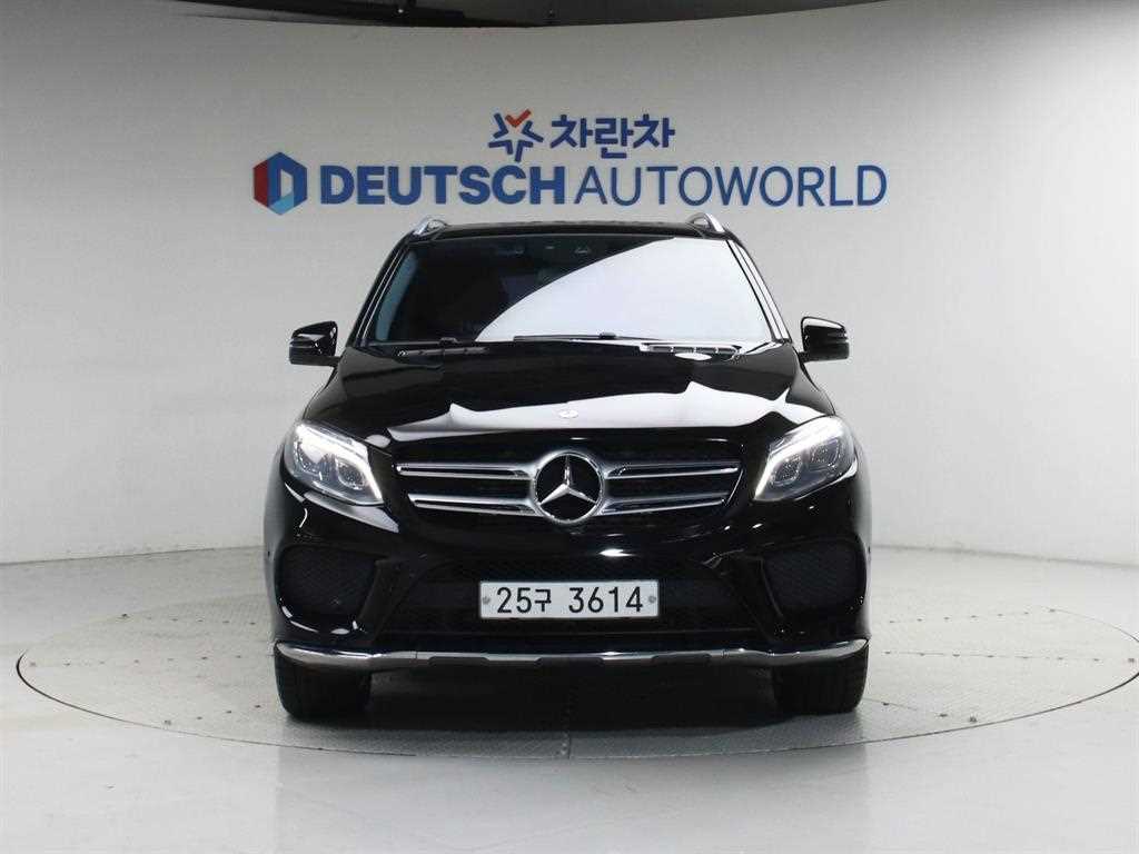 Mercedes Benz GLE Class