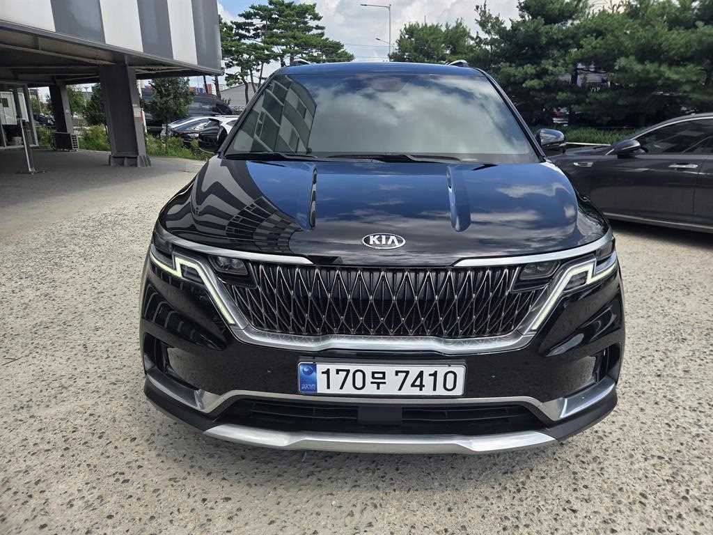 KIA Carnival 2021 — Zona Franca Iquique