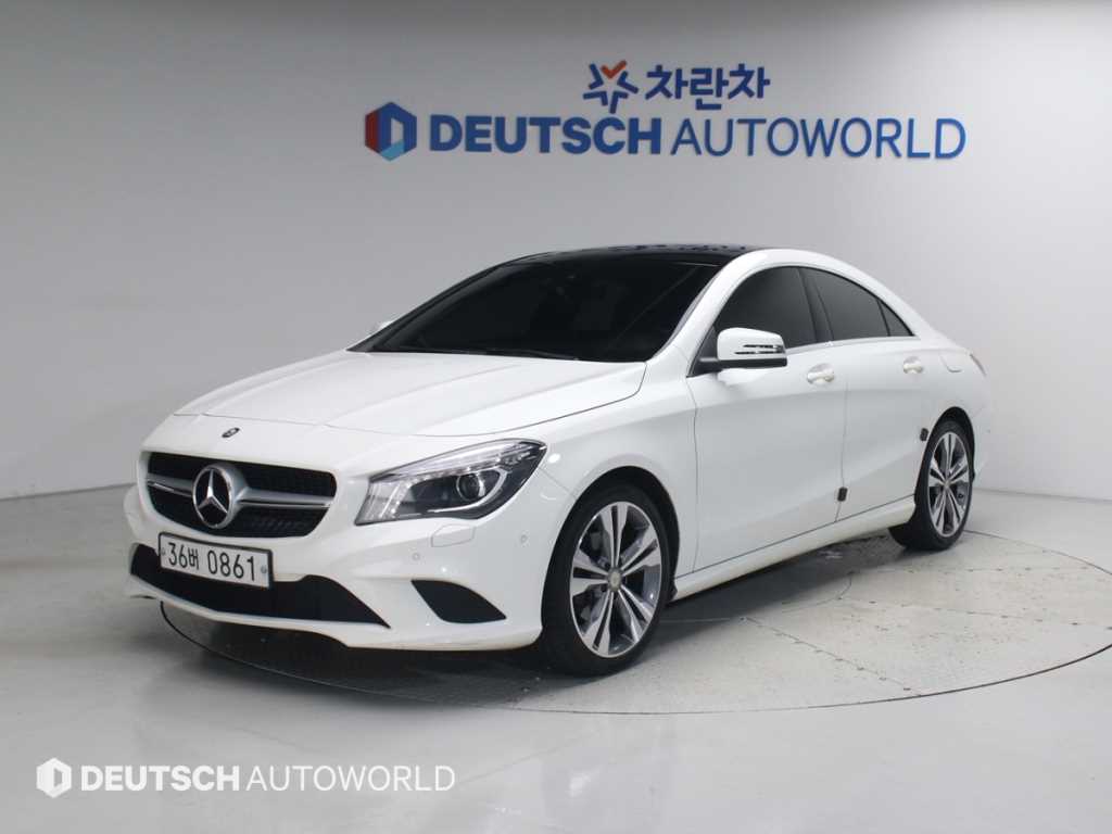 Mercedes Benz CLA Class