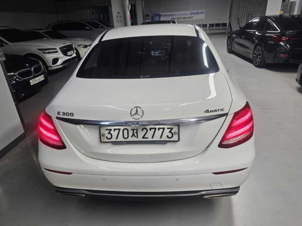 Mercedes Benz E class
