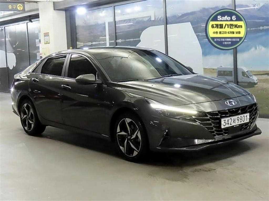 HYUNDAI Avante