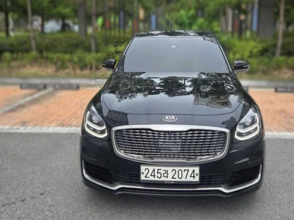 KIA K9