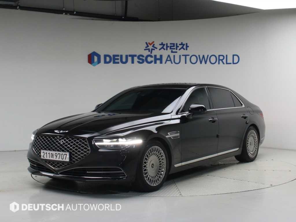 Genesis G90