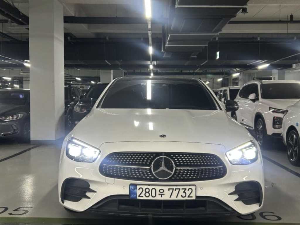 Mercedes Benz E class 2023 — Zona Franca Iquique