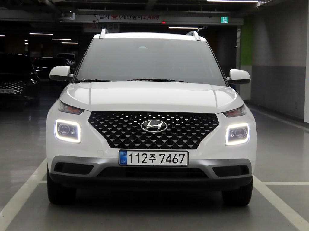 HYUNDAI Venue 2025 — Zona Franca Iquique