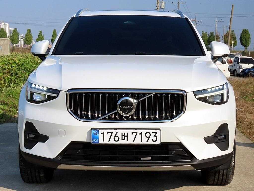 Volvo XC40 2024 — Zona Franca Iquique