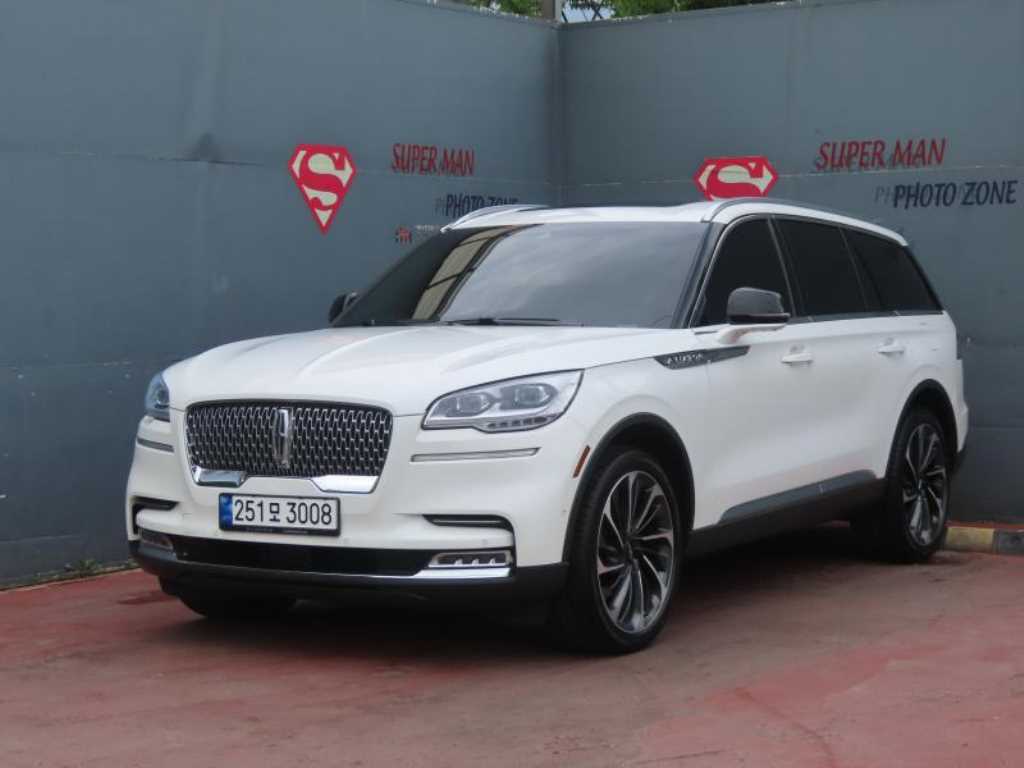 Lincoln Aviator