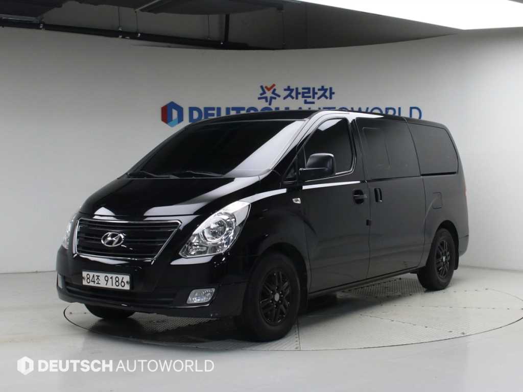 HYUNDAI Starex 2016 — Zona Franca Iquique