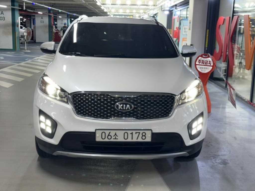 KIA Sorento 2016 — Zona Franca Iquique