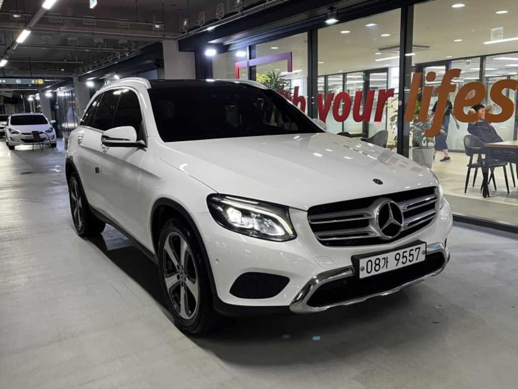 Mercedes Benz GLC Class