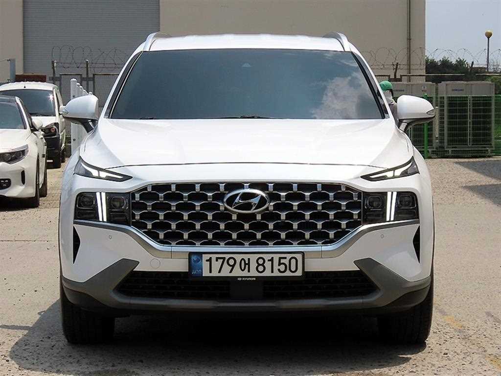 HYUNDAI Santa Fe 2021 — Zona Franca Iquique