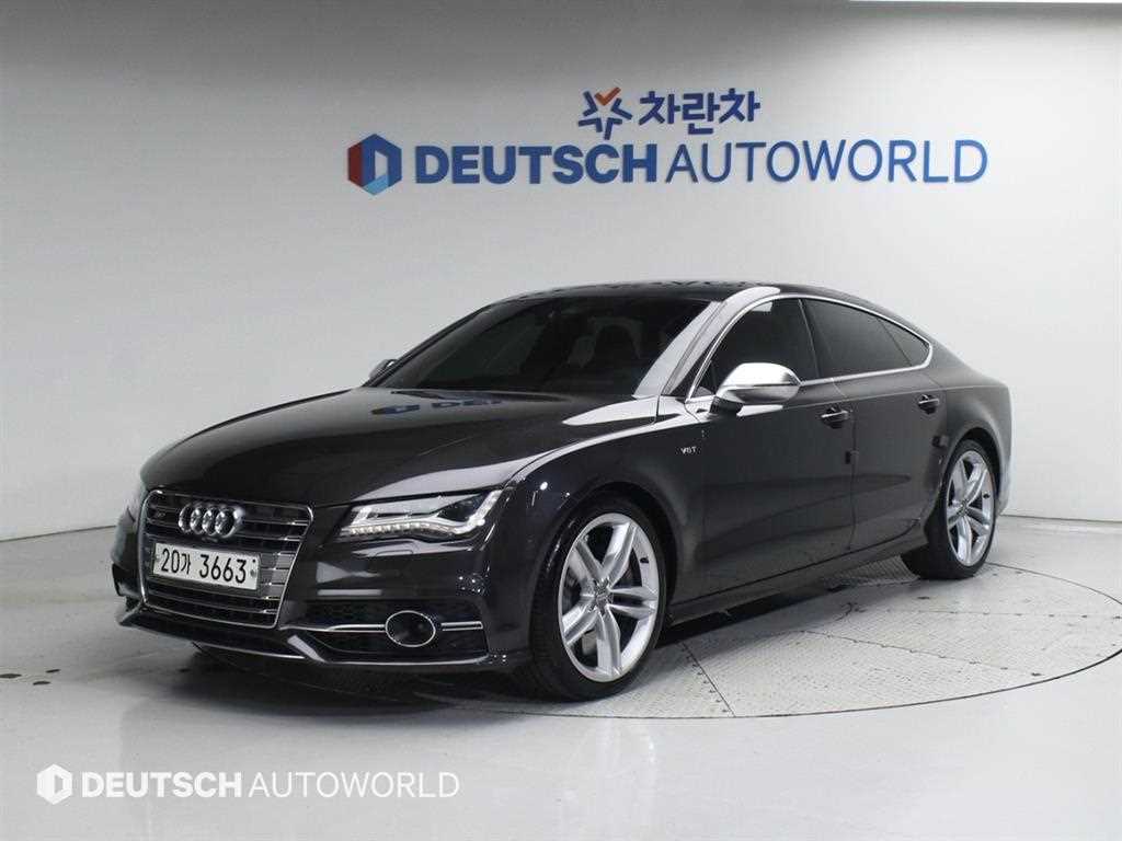 Audi S7