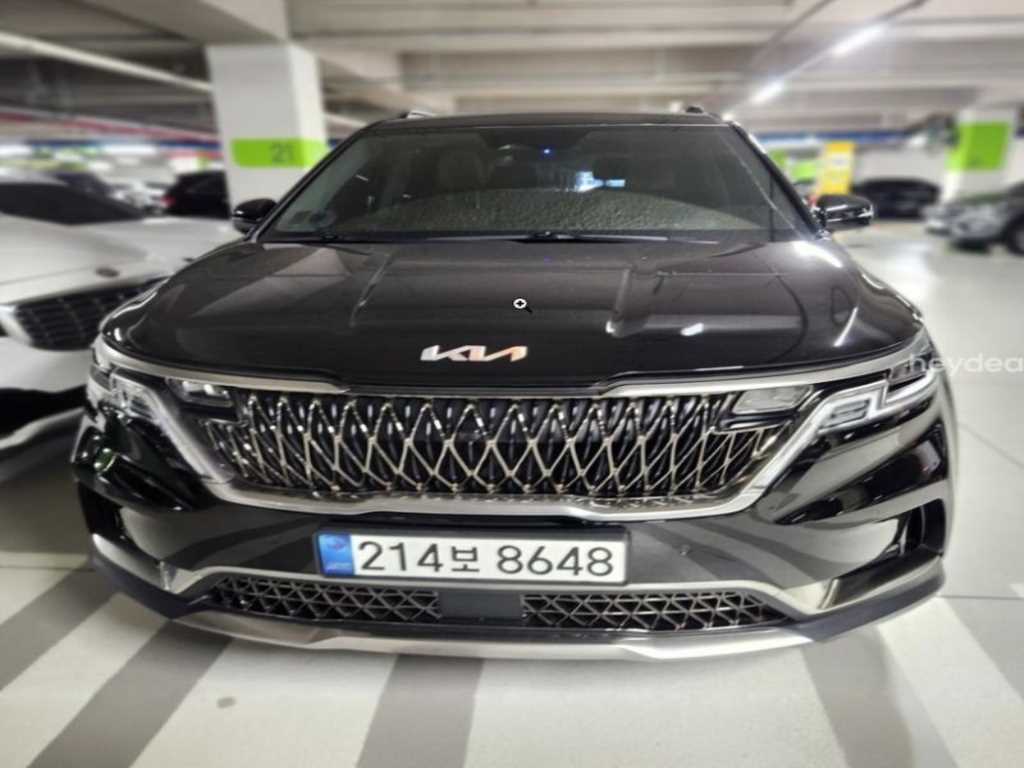 KIA Carnival 2022 — Zona Franca Iquique