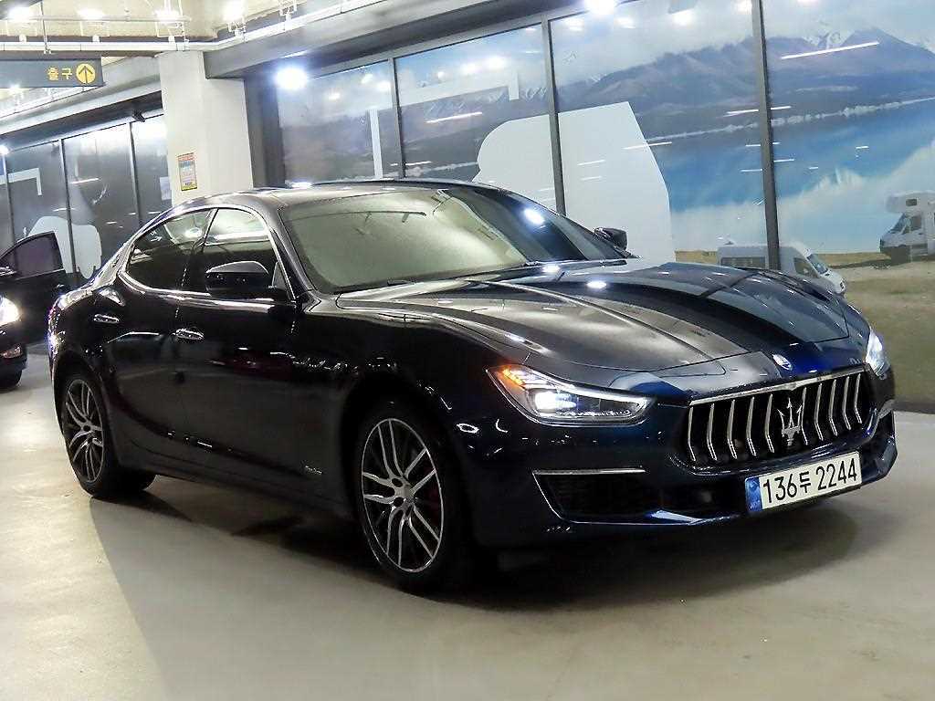 Maserati Ghibli