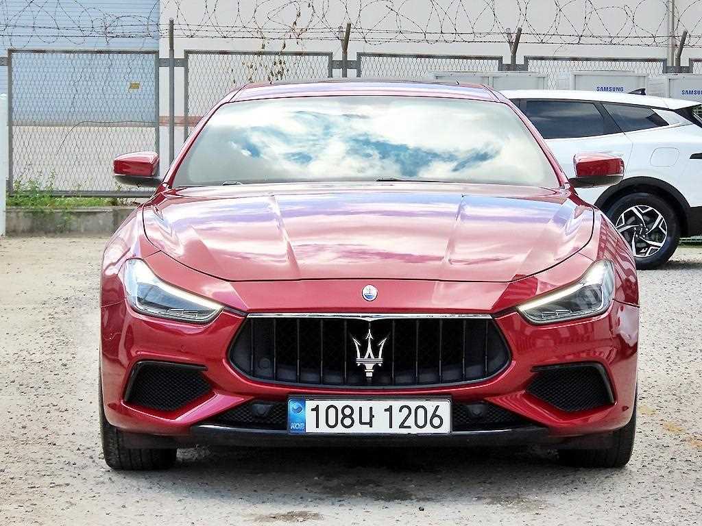 Maserati Ghibli