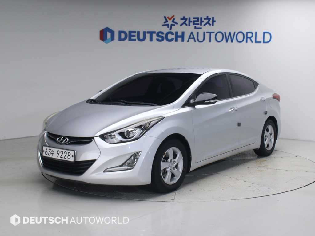 HYUNDAI Avante
