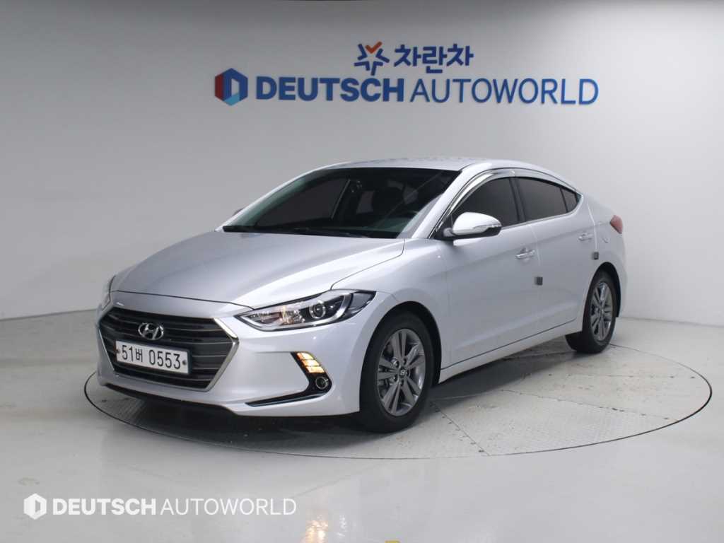 HYUNDAI Avante