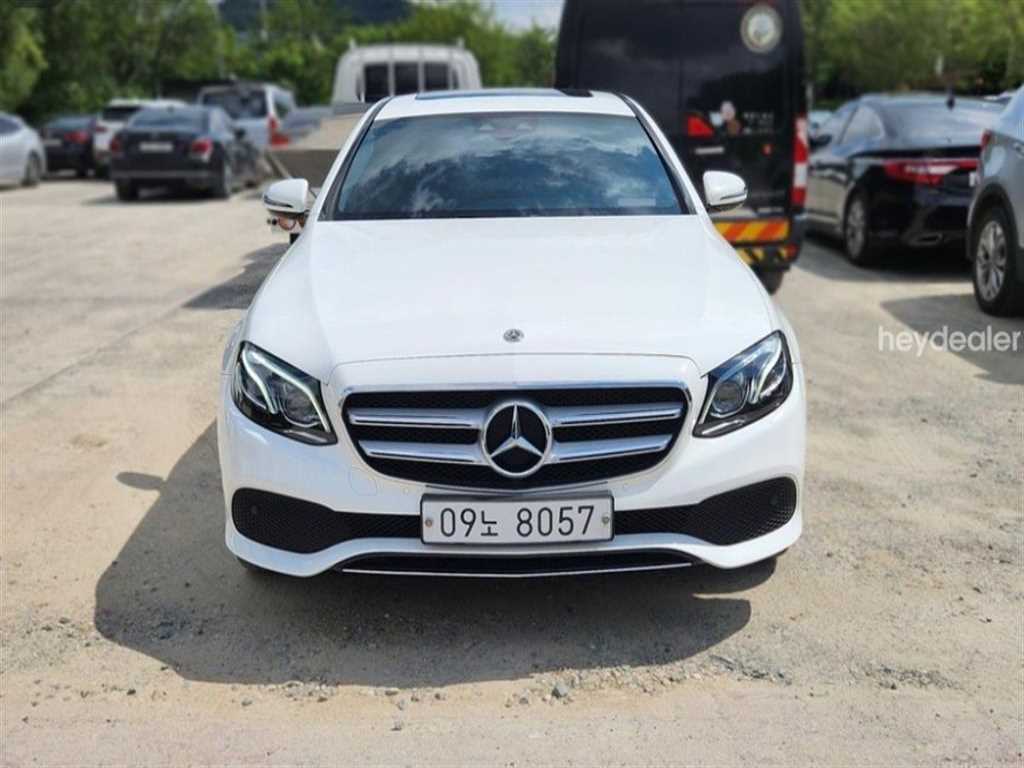 Mercedes Benz E class